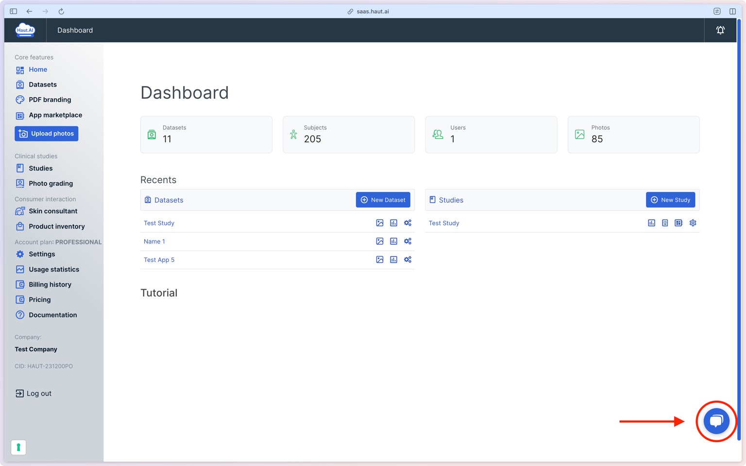 To use chat, please click the chat button in the bottom right corner.